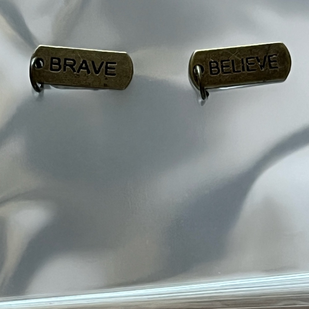 Brave and Believe Metal Pendant Set